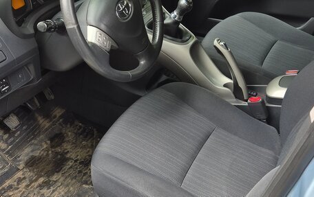 Toyota Auris II, 2008 год, 650 000 рублей, 6 фотография