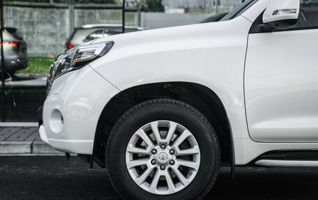 Toyota Land Cruiser Prado 150 рестайлинг 2, 2017 год, 3 799 000 рублей, 11 фотография