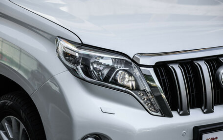 Toyota Land Cruiser Prado 150 рестайлинг 2, 2017 год, 3 799 000 рублей, 12 фотография