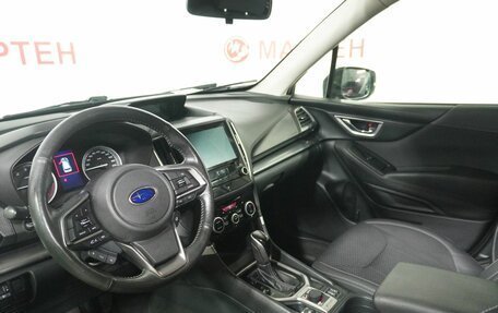 Subaru Forester, 2018 год, 2 345 000 рублей, 9 фотография