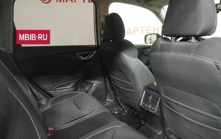 Subaru Forester, 2018 год, 2 345 000 рублей, 11 фотография