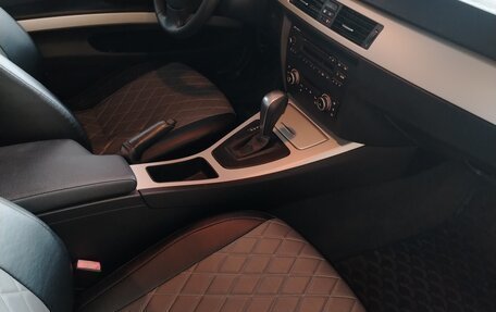 BMW 3 серия, 2010 год, 969 000 рублей, 4 фотография
