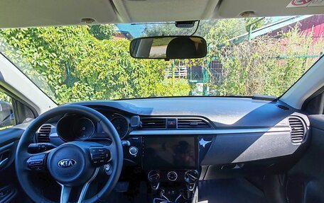 KIA Rio IV, 2018 год, 1 450 000 рублей, 10 фотография