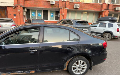 Volkswagen Jetta VI, 2011 год, 870 000 рублей, 2 фотография