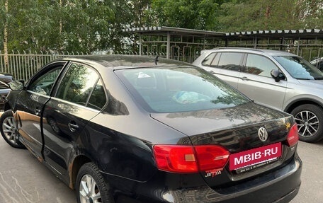 Volkswagen Jetta VI, 2011 год, 870 000 рублей, 18 фотография