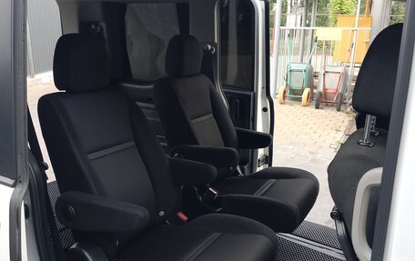 Honda Stepwgn IV, 2018 год, 2 450 000 рублей, 12 фотография