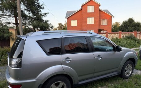 Mitsubishi Outlander III рестайлинг 3, 2010 год, 980 000 рублей, 6 фотография