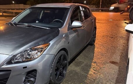 Mazda 3, 2012 год, 900 000 рублей, 2 фотография