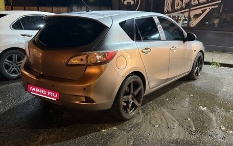 Mazda 3, 2012 год, 900 000 рублей, 4 фотография