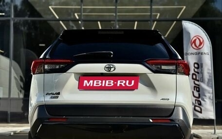 Toyota RAV4, 2021 год, 3 075 000 рублей, 5 фотография