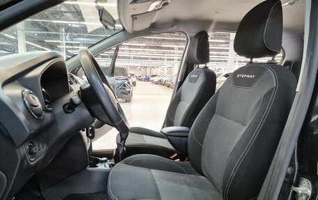 Renault Logan II, 2021 год, 1 435 000 рублей, 10 фотография