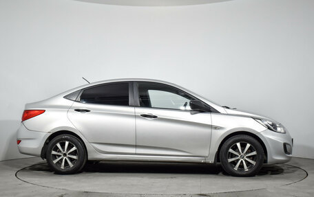 Hyundai Solaris II рестайлинг, 2012 год, 550 000 рублей, 5 фотография