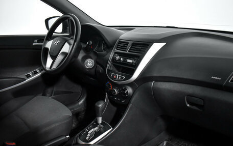 Hyundai Solaris II рестайлинг, 2012 год, 550 000 рублей, 13 фотография