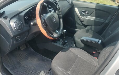Renault Sandero II рестайлинг, 2016 год, 950 000 рублей, 5 фотография