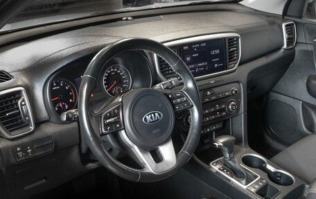 KIA Sportage IV рестайлинг, 2021 год, 2 650 000 рублей, 7 фотография