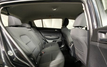 KIA Sportage IV рестайлинг, 2018 год, 1 649 000 рублей, 16 фотография