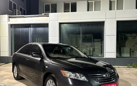 Toyota Camry, 2008 год, 990 000 рублей, 1 фотография