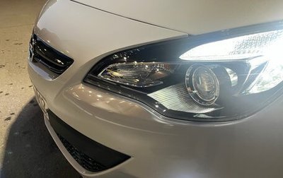 Opel Astra J, 2012 год, 830 000 рублей, 1 фотография
