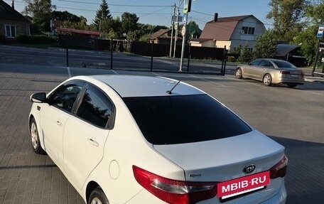KIA Rio III рестайлинг, 2014 год, 720 000 рублей, 3 фотография