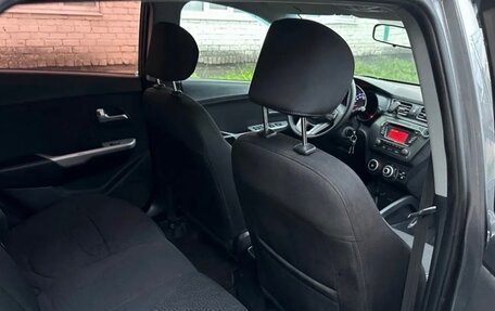 KIA Rio III рестайлинг, 2013 год, 820 000 рублей, 7 фотография