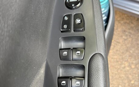 Hyundai Solaris II рестайлинг, 2019 год, 750 000 рублей, 13 фотография