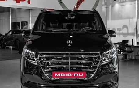 Mercedes-Benz V-Класс, 2026 год, 14 111 000 рублей, 4 фотография