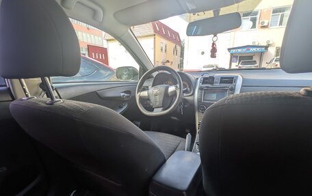 Toyota Corolla, 2011 год, 650 000 рублей, 8 фотография