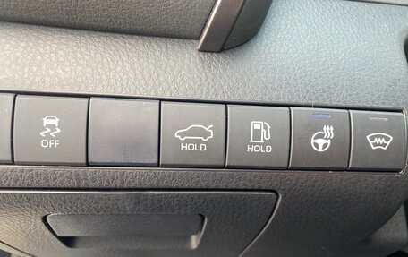 Toyota Camry, 2021 год, 3 300 000 рублей, 19 фотография