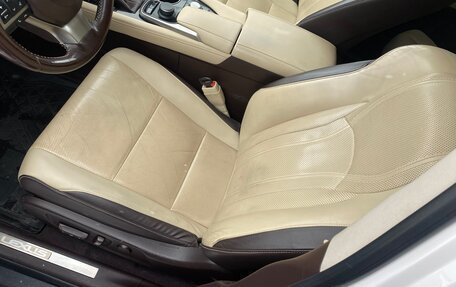 Lexus RX IV рестайлинг, 2016 год, 3 400 000 рублей, 8 фотография