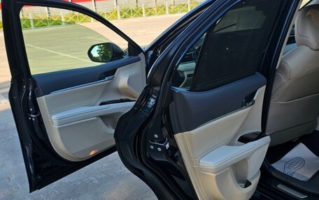 Toyota Camry, 2018 год, 3 465 000 рублей, 10 фотография