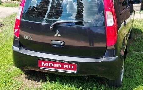 Mitsubishi Colt VI рестайлинг, 2005 год, 340 000 рублей, 3 фотография