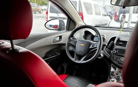 Chevrolet Aveo III, 2013 год, 599 999 рублей, 6 фотография