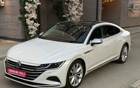 Volkswagen Arteon I, 2022 год, 4 000 000 рублей, 12 фотография