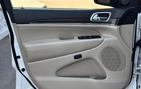 Jeep Grand Cherokee, 2013 год, 1 999 000 рублей, 16 фотография