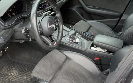 Audi A4, 2019 год, 2 400 000 рублей, 7 фотография