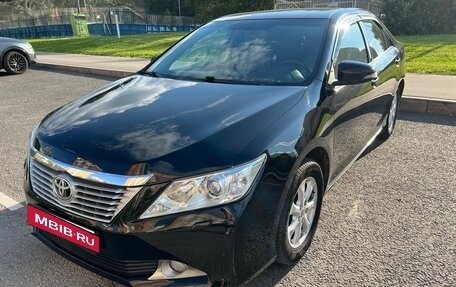 Toyota Camry, 2012 год, 1 550 000 рублей, 2 фотография