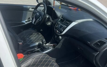 Hyundai Solaris II рестайлинг, 2014 год, 520 000 рублей, 7 фотография
