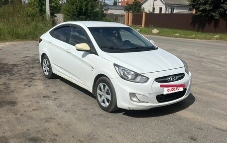 Hyundai Solaris II рестайлинг, 2014 год, 520 000 рублей, 3 фотография