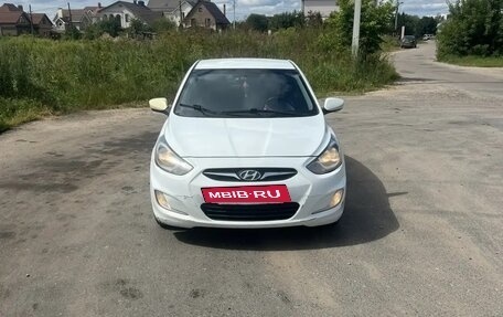 Hyundai Solaris II рестайлинг, 2014 год, 520 000 рублей, 5 фотография