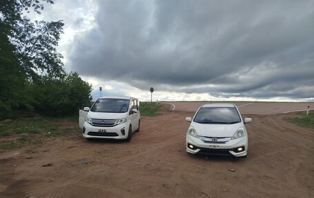 Honda Fit Shuttle I рестайлинг, 2014 год, 950 000 рублей, 6 фотография