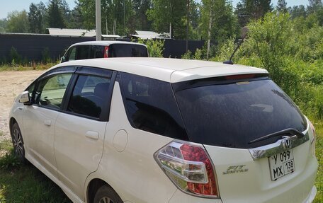 Honda Fit Shuttle I рестайлинг, 2014 год, 950 000 рублей, 7 фотография