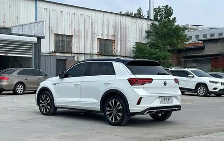 Volkswagen T-Roc I, 2022 год, 1 600 004 рублей, 5 фотография