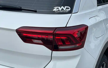 Volkswagen T-Roc I, 2022 год, 1 600 004 рублей, 7 фотография