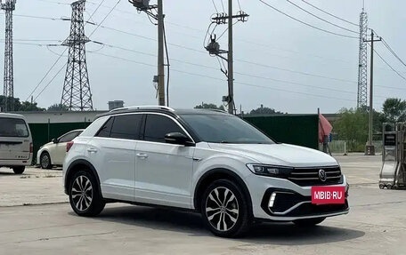 Volkswagen T-Roc I, 2022 год, 1 600 004 рублей, 4 фотография
