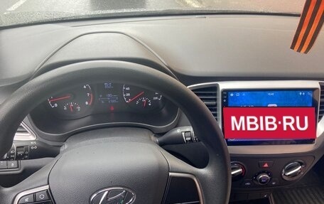 Hyundai Solaris II рестайлинг, 2020 год, 1 500 000 рублей, 4 фотография
