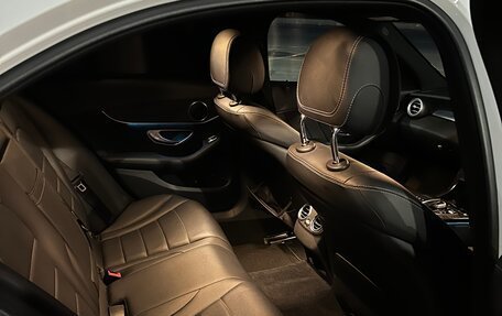 Mercedes-Benz C-Класс, 2015 год, 1 900 000 рублей, 12 фотография