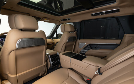 Land Rover Range Rover IV рестайлинг, 2026 год, 23 590 000 рублей, 30 фотография