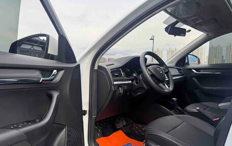 Skoda Kamiq I, 2023 год, 1 600 000 рублей, 10 фотография