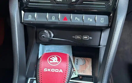 Skoda Karoq I, 2023 год, 1 850 000 рублей, 8 фотография