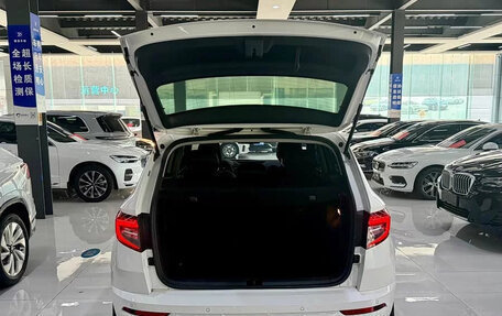 Skoda Karoq I, 2023 год, 1 900 000 рублей, 16 фотография